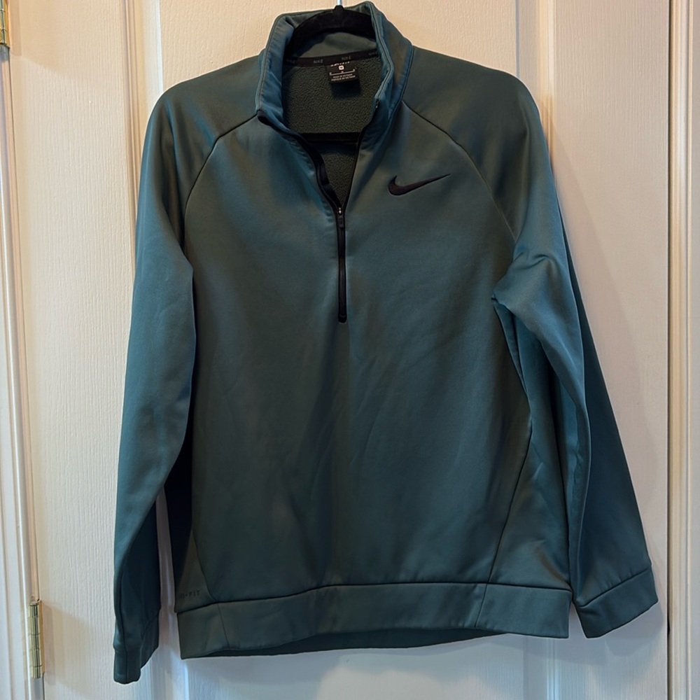 Men’s Nike lightweight 3/4 zip sweatshirt, size Medium, color: green